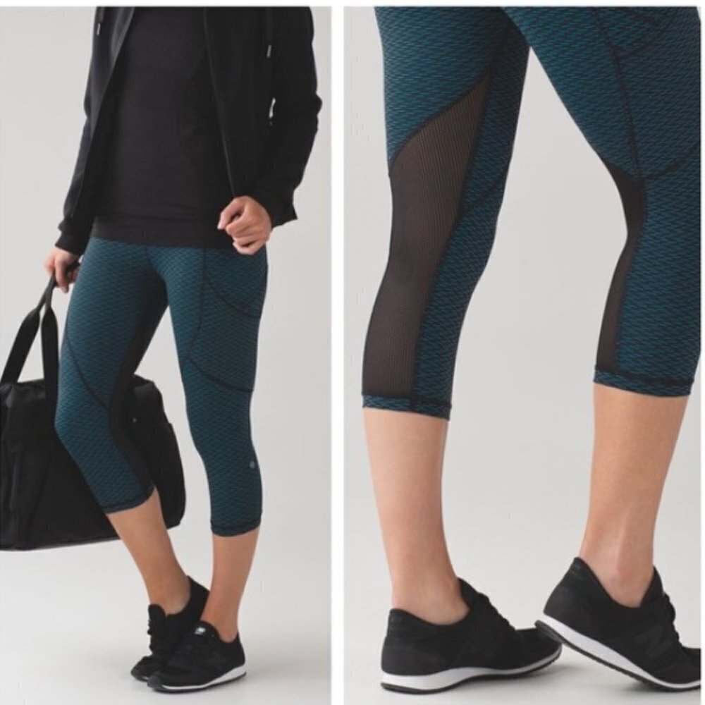 Lululemon Outrun 17" Crop Legging‎ Score Jacquard Black Indian Ocean size 6